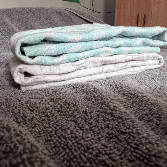 Gerber Cotton Burp Rags - Picture 5 of 5